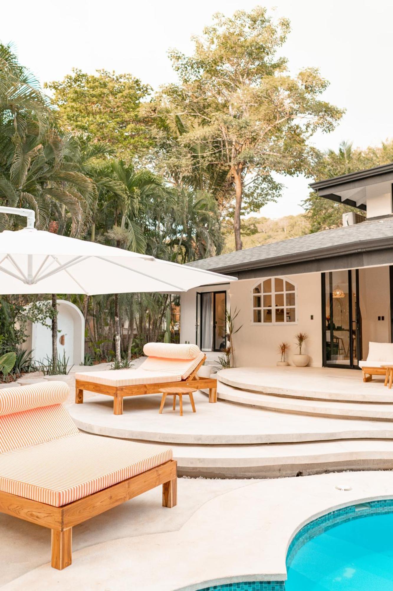 Banana Beach Bungalows Playa Santa Teresa  Bilik gambar