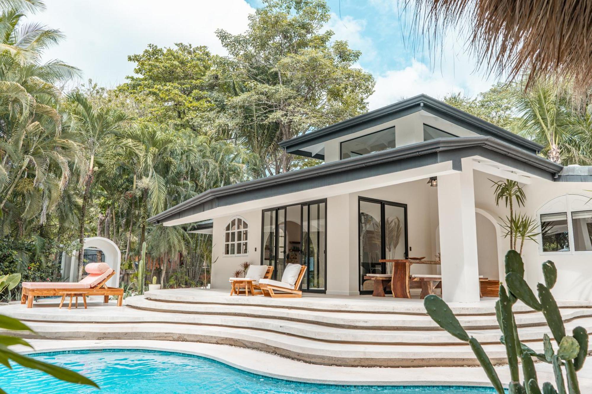 Banana Beach Bungalows Playa Santa Teresa  Bilik gambar
